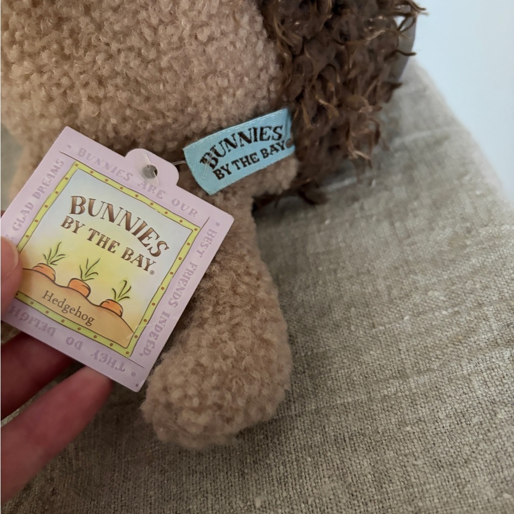 Bunnies By The Bay brand hedgehog - Picture 2 of 5